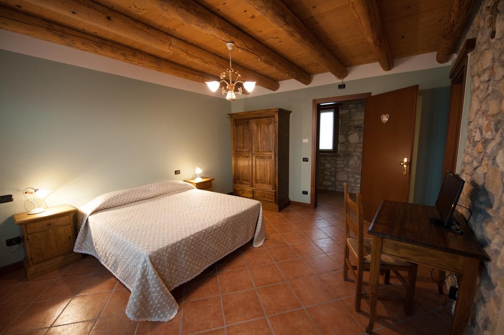 Agriturismo Corte Galvani Negrar Szoba fotó